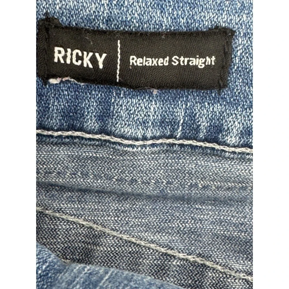 True Religion Ricky Relaxed Straight Denim Shorts Men's 33 Light Wash Distressed